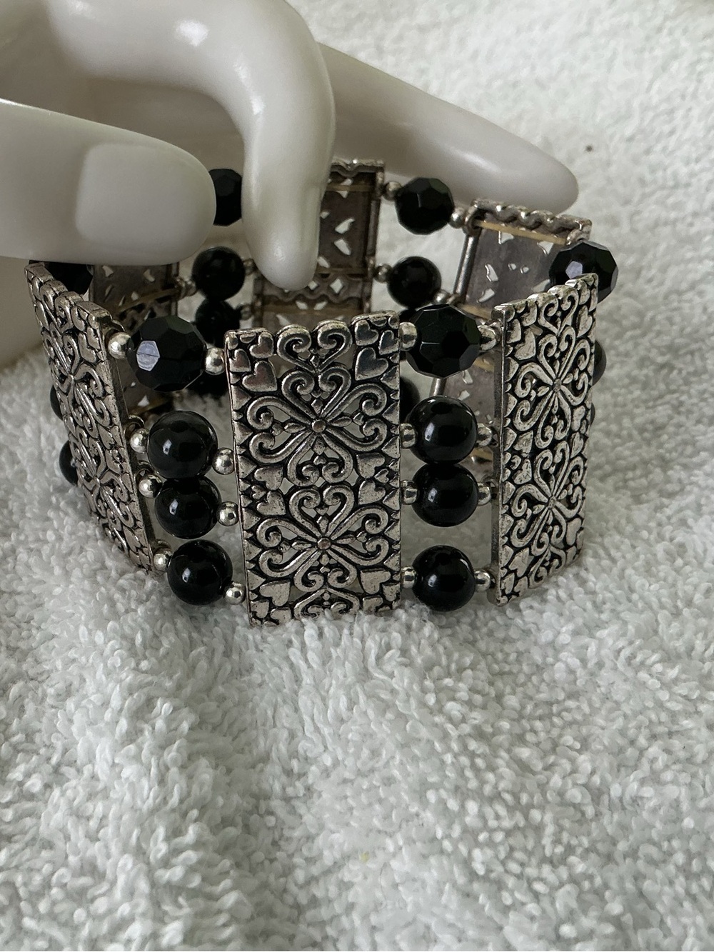 Silver Filigree Panel Bracelet with Black Beads - Picture 4 of 4